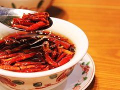 现炸辣椒油-清真·老门框爆肚涮肉·中华老字号(丰管路店)