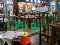 大堂-泸州酸菜豆花火锅川师店