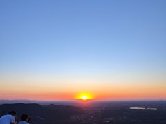 -鬼笑石后山停车场