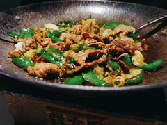 -费大厨辣椒炒肉(高铁吾悦广场店)