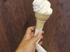 冰淇淋甜筒-汉堡王(洛阳泉舜广场店)