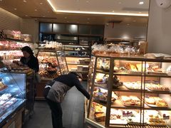 面包甜点陈列柜-山崎面包(静安久光店)