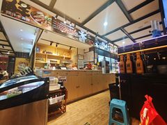 -华府九号海鲜烧烤大排档(龙域店)