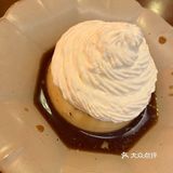 其中包括一道特别的盖饭和一份最顶有钱人套餐