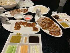 北京烤鸭-皇城根北京风味主题餐厅(泰华城店)