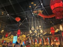 -老滇山寨•云南特色菜•地方菜•民族风情歌舞表演(金碧店)