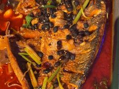 -路边边.炒菜烧烤.音乐餐厅(良乡长虹店)