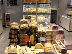 面包甜点陈列柜-BreadTalk面包新语·烘焙蛋糕(领展购物广场店)