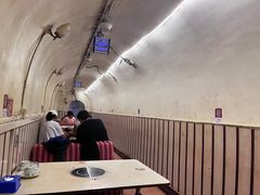 -洞庭洲·防空洞火锅·烧烤·铜锅涮肉(新百广场店)