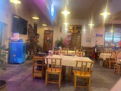-霄汉牛三鲜湖北砂锅菜(万松园2店)