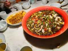 -初蓉丨遇见新川菜(亲贤街荣耀店)