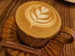 -Common Table · Brunch & Coffee