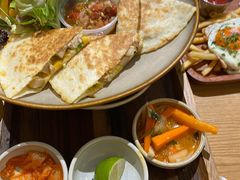 -HELLO 27 意面·沙拉·帕尼尼