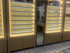 -康利眼镜·蔡司战略合作店(龙泉书房店)