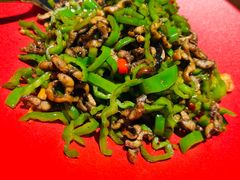 翠椒烧鳝丝-曾宴·楚菜(湖北省博物馆店)