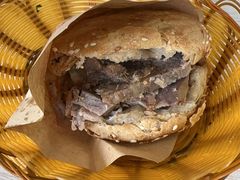烧饼夹肉-洪峰浩老北京烧饼夹肉(角门路店)