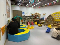 -美国谷斯妈妈早教中心 (陆家嘴店)