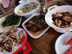 -老鼎万春卤菜(五代传承创始老店)