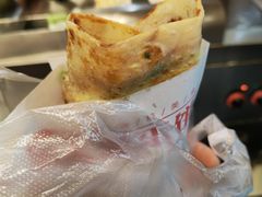 鸡蛋灌饼-海燕家人灌蛋饼(凤凰街店)