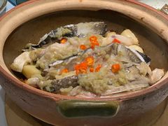 老山姜焗鱼头-原味田园·客家菜·土窑鸡(中航城君尚购物中心店)