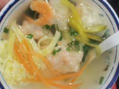 鲜肉馄饨-长人馄饨铺(解放街店)