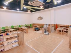 -婴智贝佳蒙特梭利早教托育中心(杨浦店)