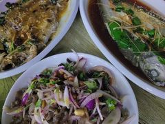 -丹水桥地锅鱼·翘嘴鲌·地方特色全鱼宴(丹江口大坝店)