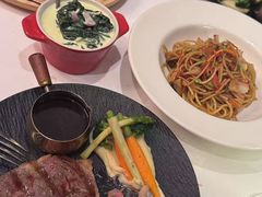 -龙虾酒吧扒房(宁波香格里拉店)