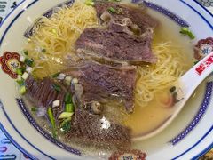 -七爷清汤腩·港式餐厅(金狮广场店)