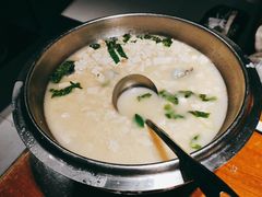 牡蛎豆腐汤-95号酱骨·一块豆腐(展春园西路店)