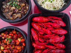 -巴厘龙虾·榜首油焖大虾(音乐学院·沿江酒馆店)