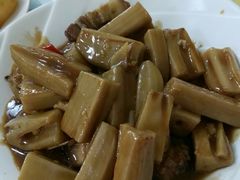 莲藕焖肉-锦记私房菜馆