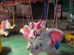 -顺德大良半月城游乐场