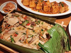 -菌自由丨野生菌火锅特色庭院餐厅(丽江古城店)