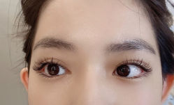 -七月美睫 美甲