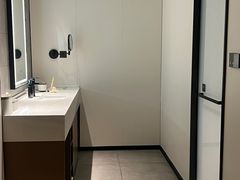 -成都锦华万达琉璃场亚朵酒店