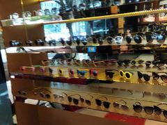 -锦泉眼镜·视光体验中心(环市西路店)