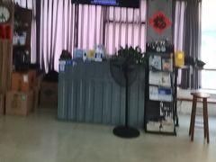 -GYMPLUS私教健身会馆(大悦城店)