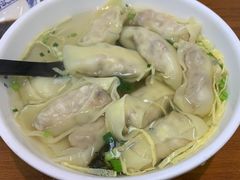 香菇鲜肉馄饨-周素珍湖州大馄饨(直戒坛寺巷店)