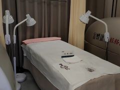 -金蚁康•经络调理•肩颈按摩(三山街店)