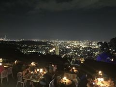 -草山夜未眠景观餐厅