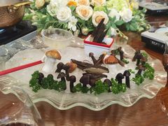 -东湖食堂·湖景餐厅•会议