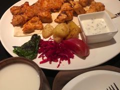-Efes Turkish & Mediterranean Cuisine 艾菲斯餐厅(陆家嘴店)