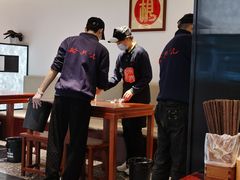 -裕兴记•蟹黄面馆(人民广场店)