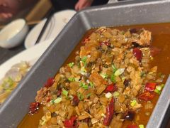 -南海底小海鲜·湘菜(鲁巷吴家湾店)