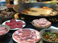 -星鸿社重庆老火锅(燃灯寺分店)