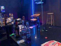 -悦SHOW 量贩式KTV(宝龙广场店)