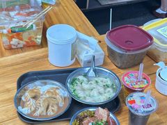 -梁阿婆廿年老牌扣肉糯米饭