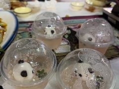 -刘姐啤酒鱼民族演艺餐厅(西街总店)