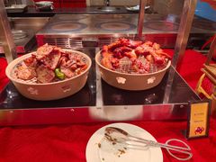 -亚龙湾希尔顿自助餐厅·海鲜·烧烤·沙滩BBQ·现场乐队